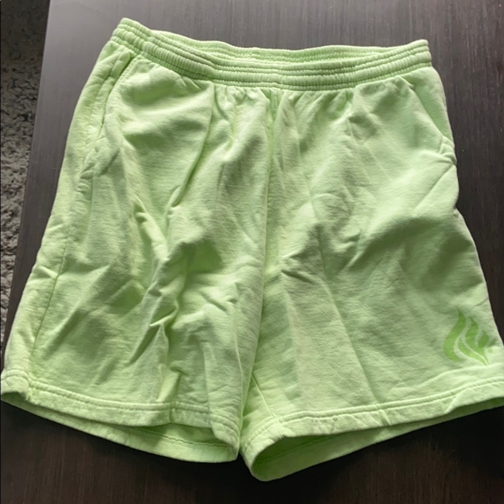 Twin flames shorts